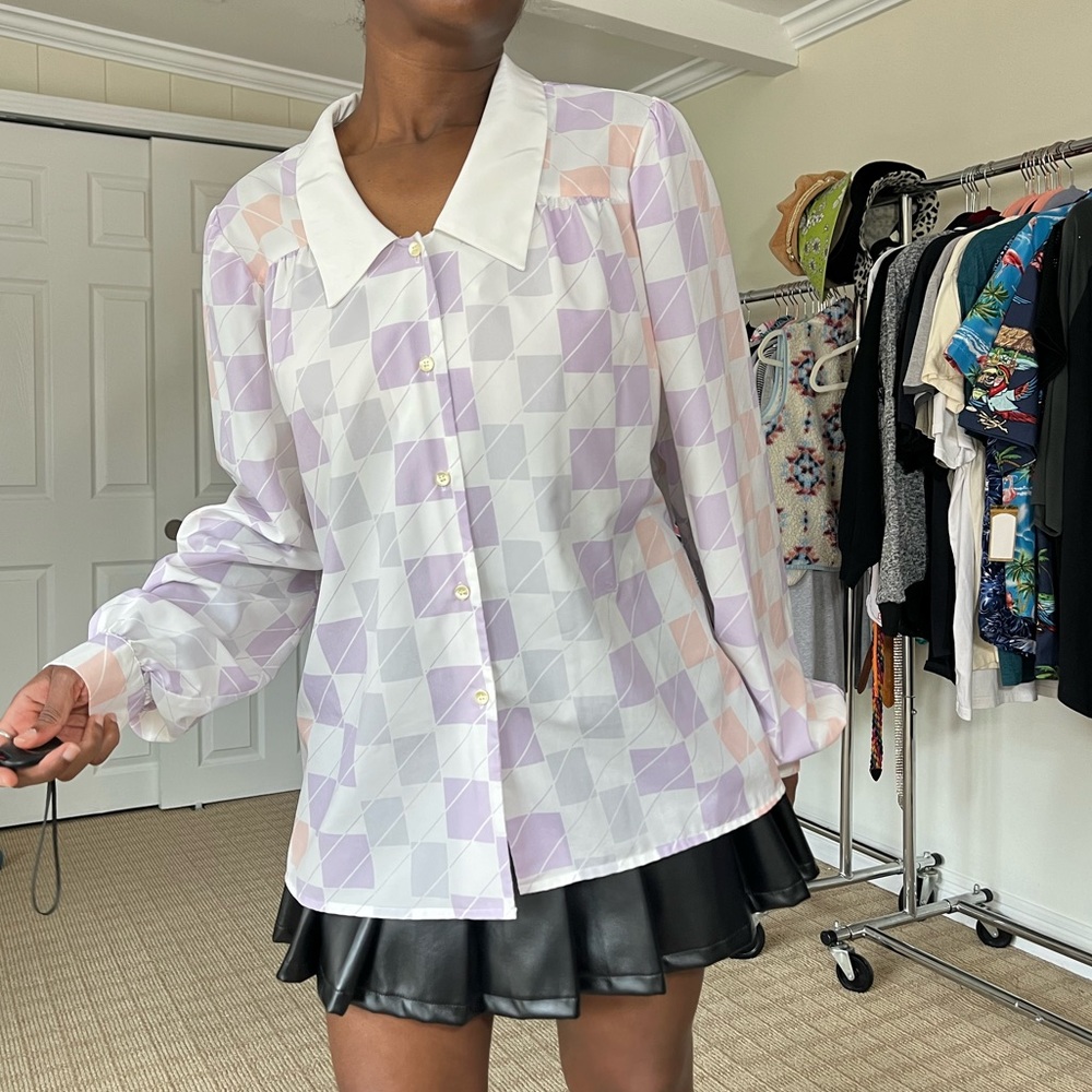 Vintage office attire! Pink, gray, and purple. Size 16 Small stain on the collar